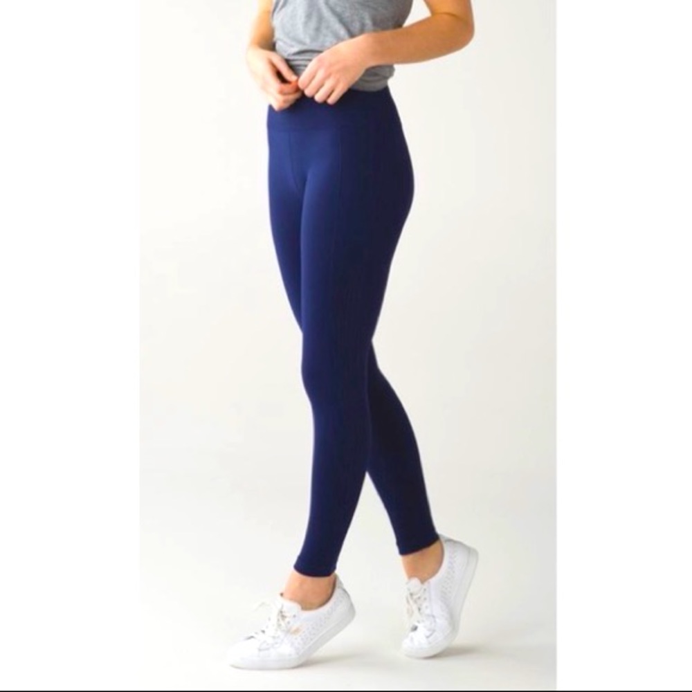 lululemon Flow and Go Tight 24”